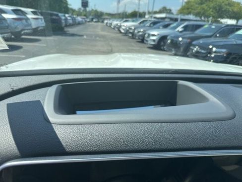 New 2026 Mercedes-Benz GLC 300 4MATIC image 17