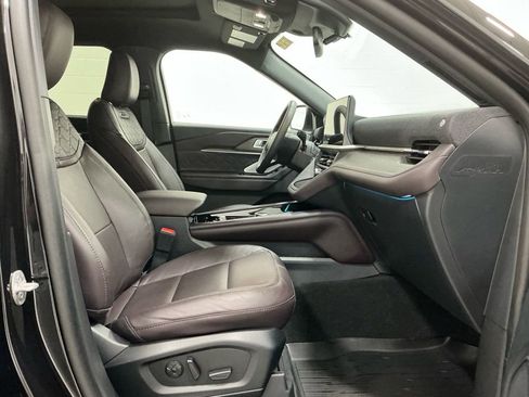 New 2026 Ford Explorer Platinum w/ LUX Leather Package image 33
