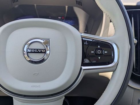 Used 2023 Volvo XC60 T8 Plus AWD/4WD image 11