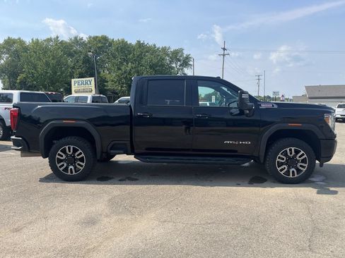 Used 2020 GMC Sierra 2500 AT4 w/ AT4 Premium Package AWD/4WD image 5