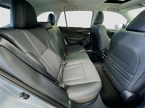 New 2025 Subaru Outback Limited image 31