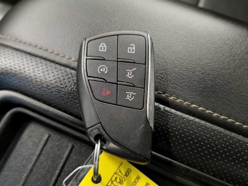 Used 2021 GMC Yukon SLT w/ SLT Premium Package RWD image 27