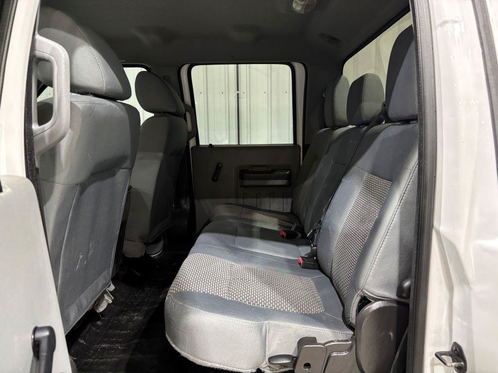 Used 2015 Ford F250 XL w/ Camper Package AWD/4WD image 13
