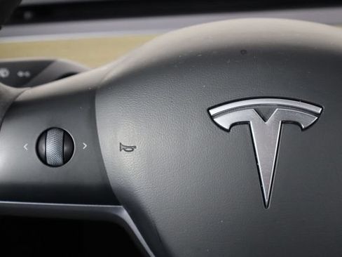 Used 2023 Tesla Model 3 Standard Range RWD image 8