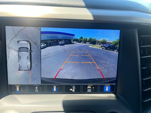 Certified 2023 GMC Acadia Denali w/ Denali Technology Package AWD/4WD image 25