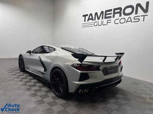 Used 2023 Chevrolet Corvette Stingray w/ Z51 Performance Package image 24