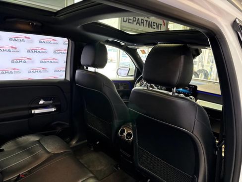 Used 2023 Mercedes-Benz EQB 300 4MATIC w/ Driver Assistance Package image 37