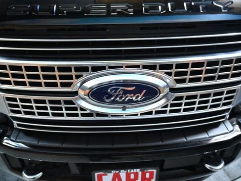 Used 2018 Ford F250 Platinum w/ Platinum Ultimate Package image 25