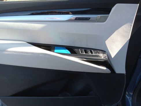 New 2026 Cadillac Escalade ESV Sport image 9