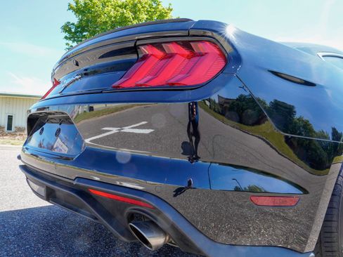 Used 2019 Ford Mustang Premium w/ Equipment Group 201A RWD image 25