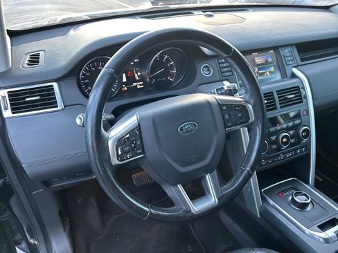 Used 2015 Land Rover Discovery Sport HSE image 24