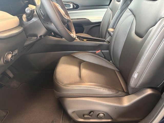 New 2026 Jeep Compass Limited AWD/4WD image 10
