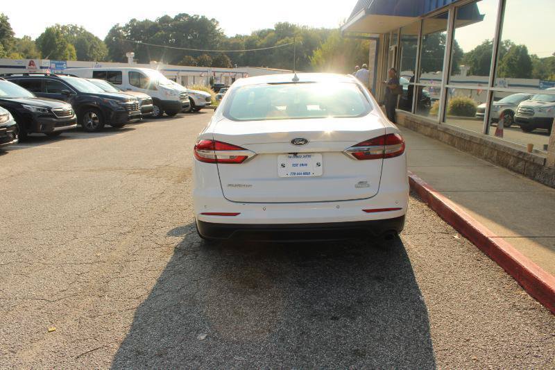Used 2020 Ford Fusion SE FWD image 5