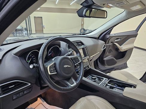 Used 2018 Jaguar F-PACE Prestige AWD/4WD image 20