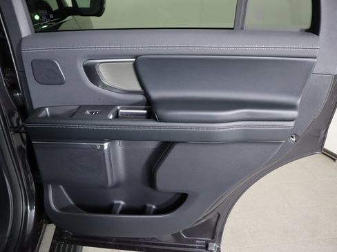 New 2025 Ford Expedition Platinum w/ Driver's Package image 12