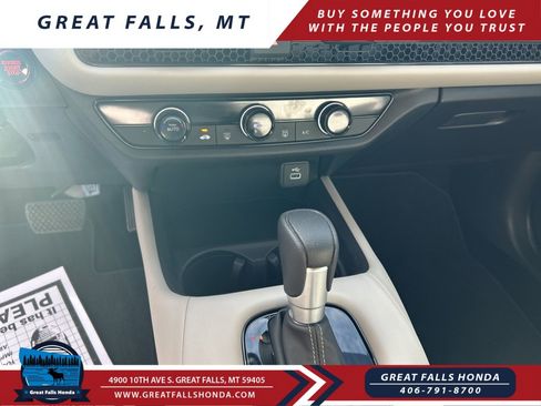 Certified 2025 Honda HR-V LX image 17