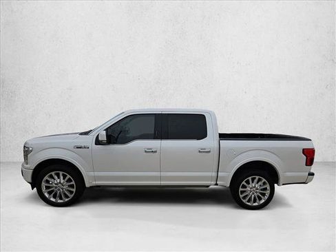Used 2019 Ford F150 Limited w/ Trailer Tow Package image 9