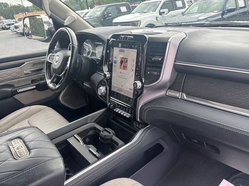 Used 2022 RAM 1500 Limited AWD/4WD image 14