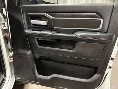 Used 2024 RAM 3500 SLT w/ Quick Order Package 2YG SLT image 12