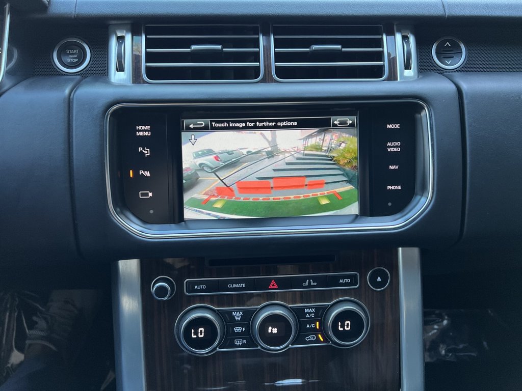 Used 2015 Land Rover Range Rover HSE AWD/4WD image 25