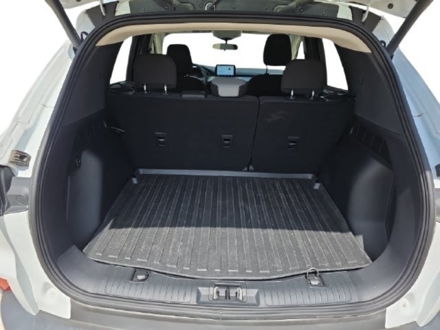 Used 2023 Ford Escape Active AWD/4WD image 30