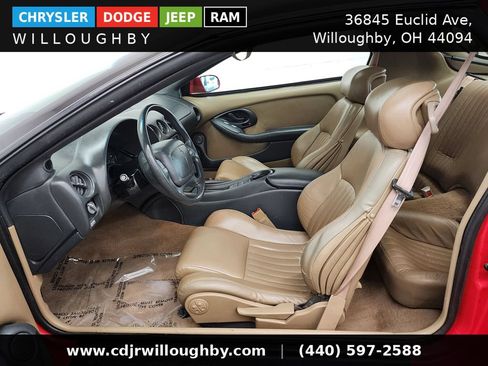 Used 1995 Pontiac Firebird Coupe RWD image 14