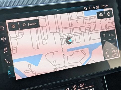 Used 2024 Audi Q8 e-tron Prestige w/ Prestige Package image 13