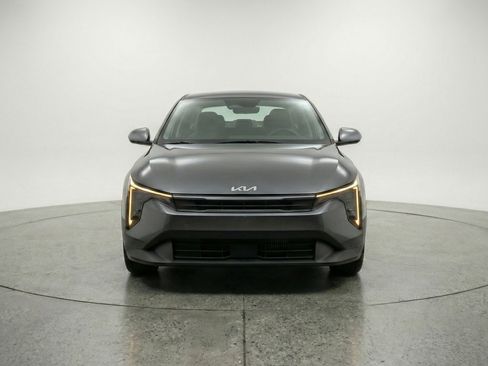 Used 2025 Kia K4 FWD image 2