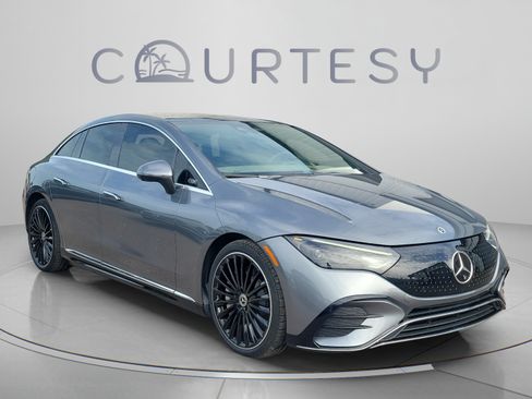Certified 2023 Mercedes-Benz EQE 500 4MATIC Sedan image 4