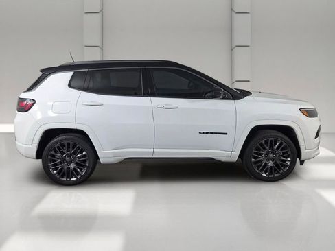 Used 2022 Jeep Compass High Altitude AWD/4WD image 4