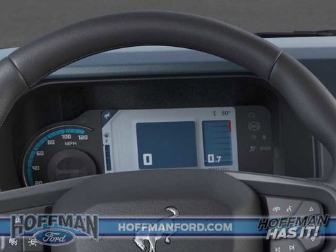 New 2024 Ford Bronco Outer Banks w/ Sasquatch Package image 13