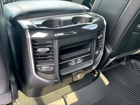 Used 2021 RAM 1500 Laramie w/ Sport Appearance Package AWD/4WD image 11