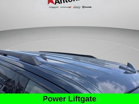 Used 2023 Ford Expedition XLT RWD image 12