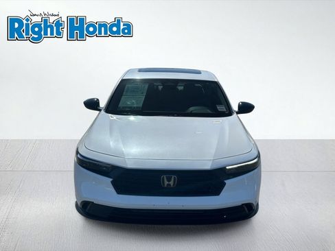 Used 2025 Honda Accord SE image 7