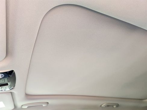 New 2026 Kia Sorento SX image 18