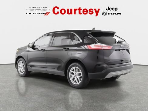 Used 2024 Ford Edge SEL image 7