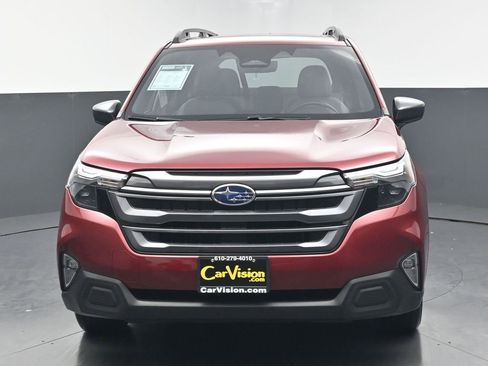 Used 2025 Subaru Forester Premium w/ Convenience Package #1 AWD/4WD image 7