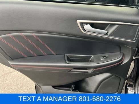 Used 2023 Ford Edge ST-Line w/ Class II Trailer Tow Package AWD/4WD image 26