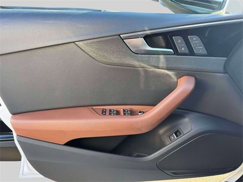 Used 2020 Audi A4 2.0T Premium image 17