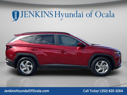 Certified 2024 Hyundai Tucson SEL FWD image 2