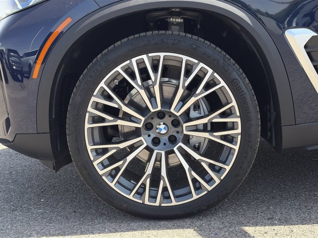 Used 2026 BMW X5 xDrive40i w/ Executive Package AWD/4WD image 10