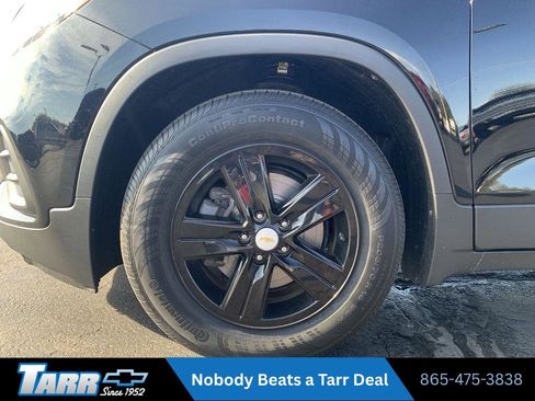 Used 2020 Chevrolet Trax LS w/ Tint and Cruise Package FWD image 18
