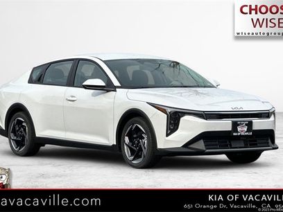 New 2026 Kia K4 EX