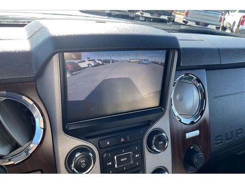 Used 2015 Ford F250 Lariat w/ Chrome Package image 22