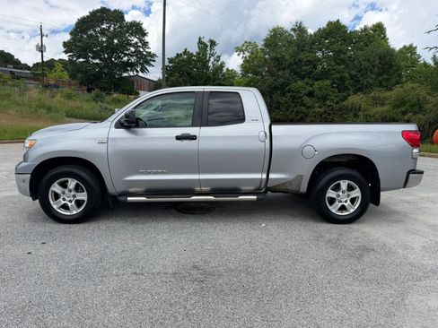Used 2008 Toyota Tundra SR5 RWD image 2