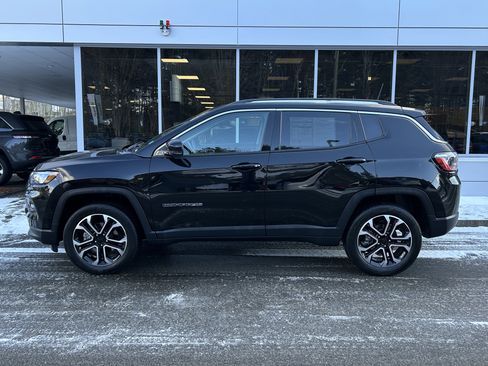 Certified 2022 Jeep Compass Limited AWD/4WD image 7