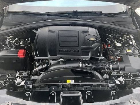 Used 2021 Jaguar F-PACE S image 11