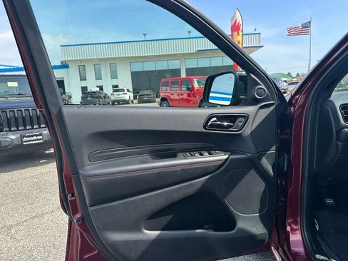 Used 2025 Dodge Durango GT AWD/4WD image 22