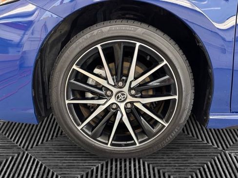 Used 2024 Toyota Camry SE w/ Cold Weather Package FWD image 29