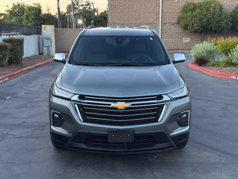 Used 2022 Chevrolet Traverse LT w/ LPO, Floor Liner Package FWD image 9